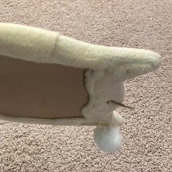 Cat Shape Cat Scratcher! Plush Fleece and Burlap, and over a foot tall.  New! - Picture 2 of 4